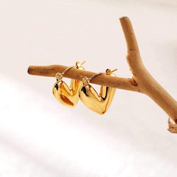 Heart earring - Image 5