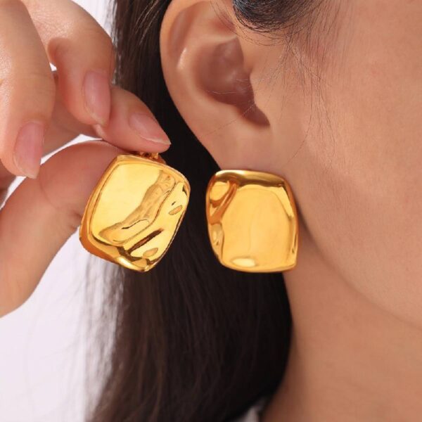 Talia earring
