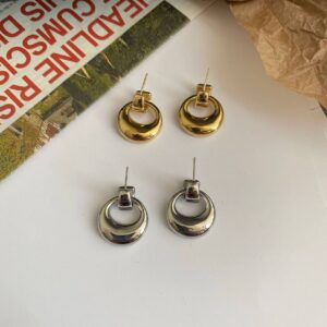 Cassandra Earring