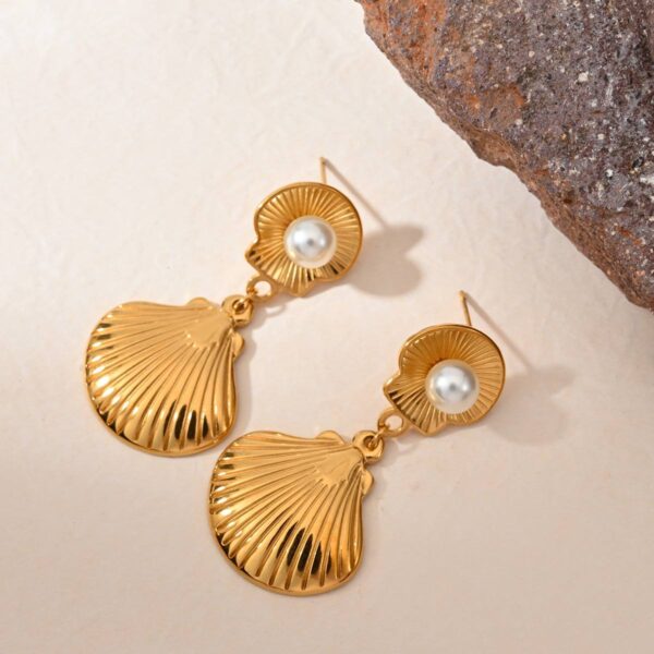 Coral earring