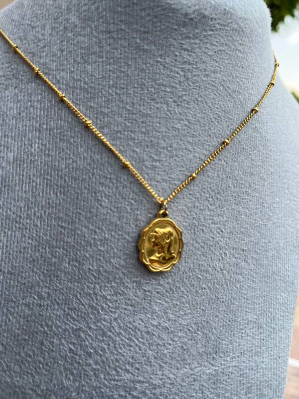 princess necklace - Image 3