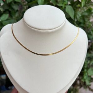 Basic necklace