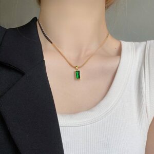 Ayla necklace
