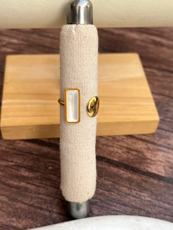 Ring 2 - Image 2