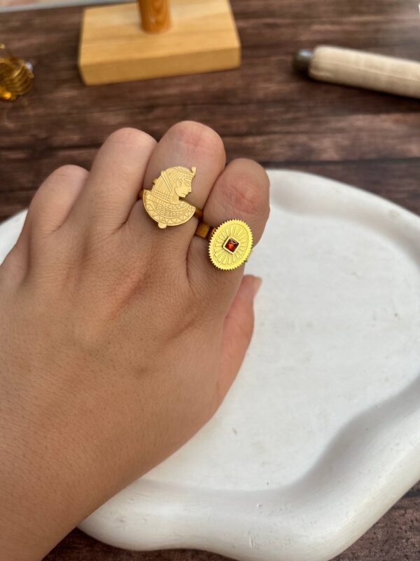 Ring 19 - Image 4