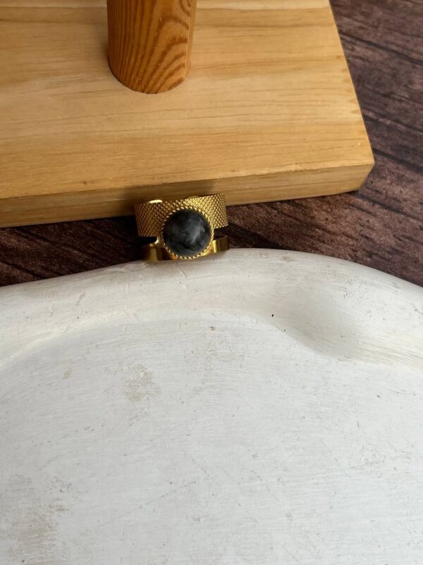 Ring 22 - Image 4