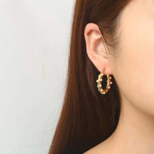 earring 32