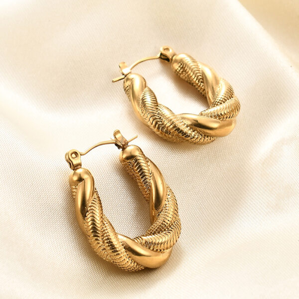 earring 34 - Image 5