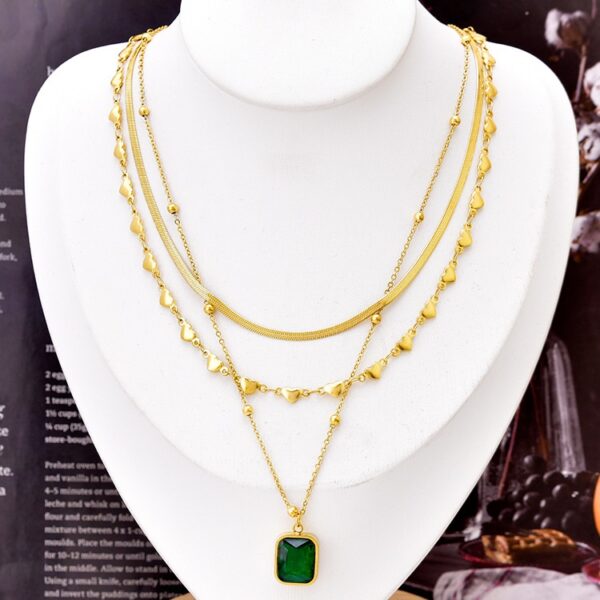 necklace 3
