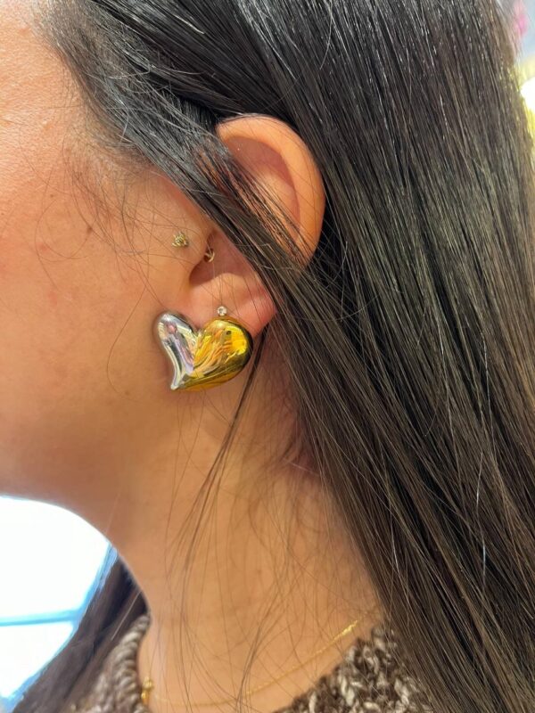 earring 16