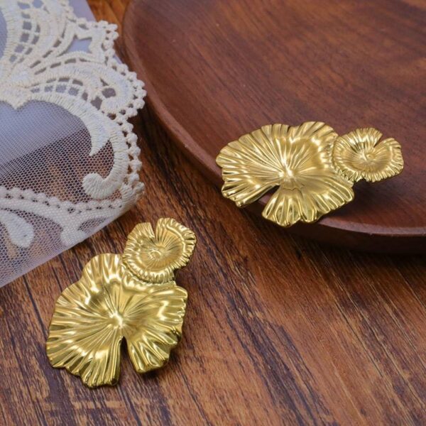 earring 19 - Image 3