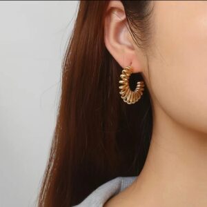 earring 26
