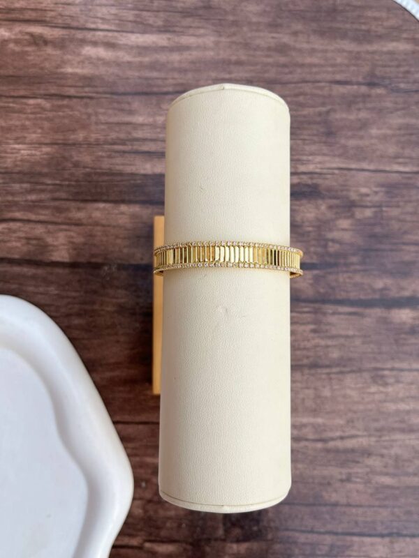 Bangle Gold Plated 24