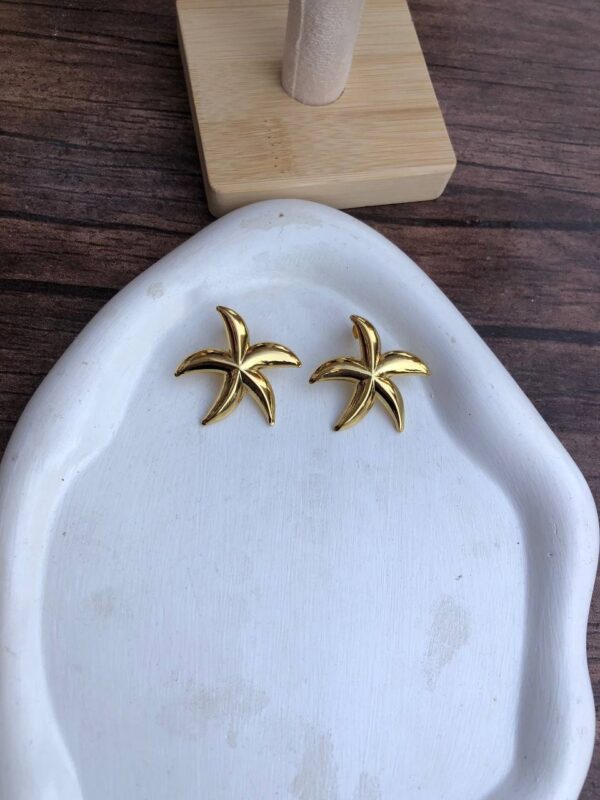 earring 12 - Image 3