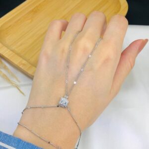 Hand Chain 7