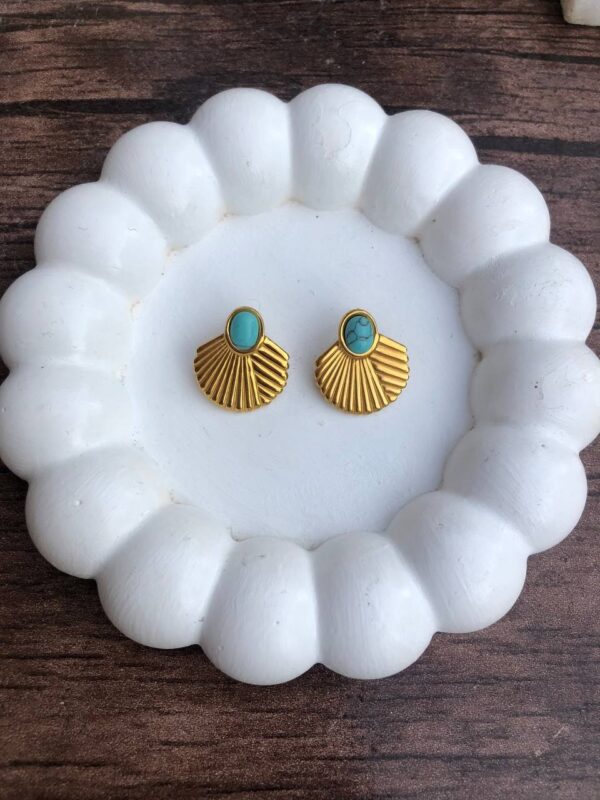 Earring 44